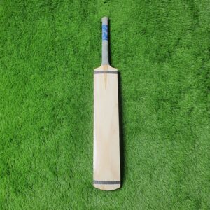White Rawalakot Bat Flexible Handle Full Cane
